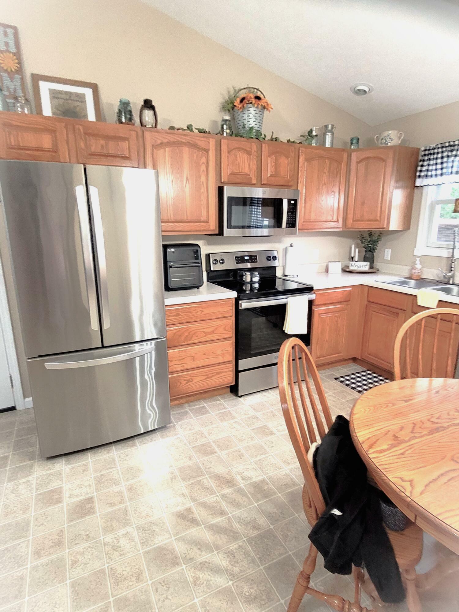 Property Photo: 132 Prospect Avenue OH 43311
