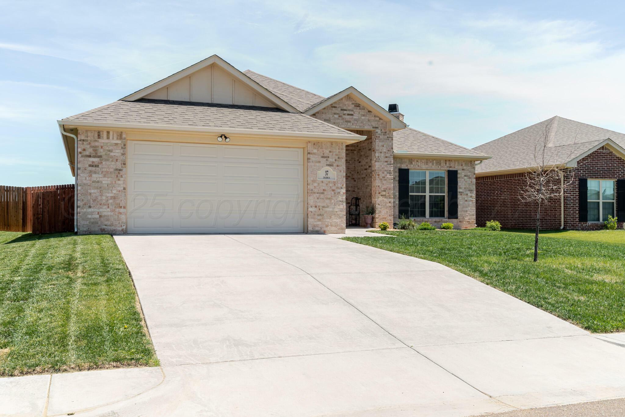 Property Photo: 37 Debra Lane TX 79015-1985