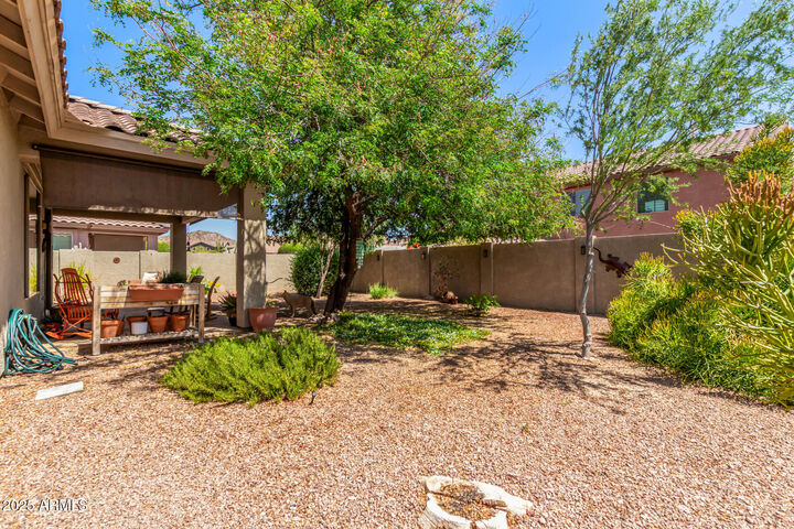Property Photo:  7617 E Desert Honeysuckle Drive  AZ 85118 