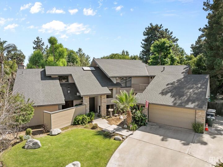 7805 Buena Tierra Court  Bakersfield CA 93309 photo