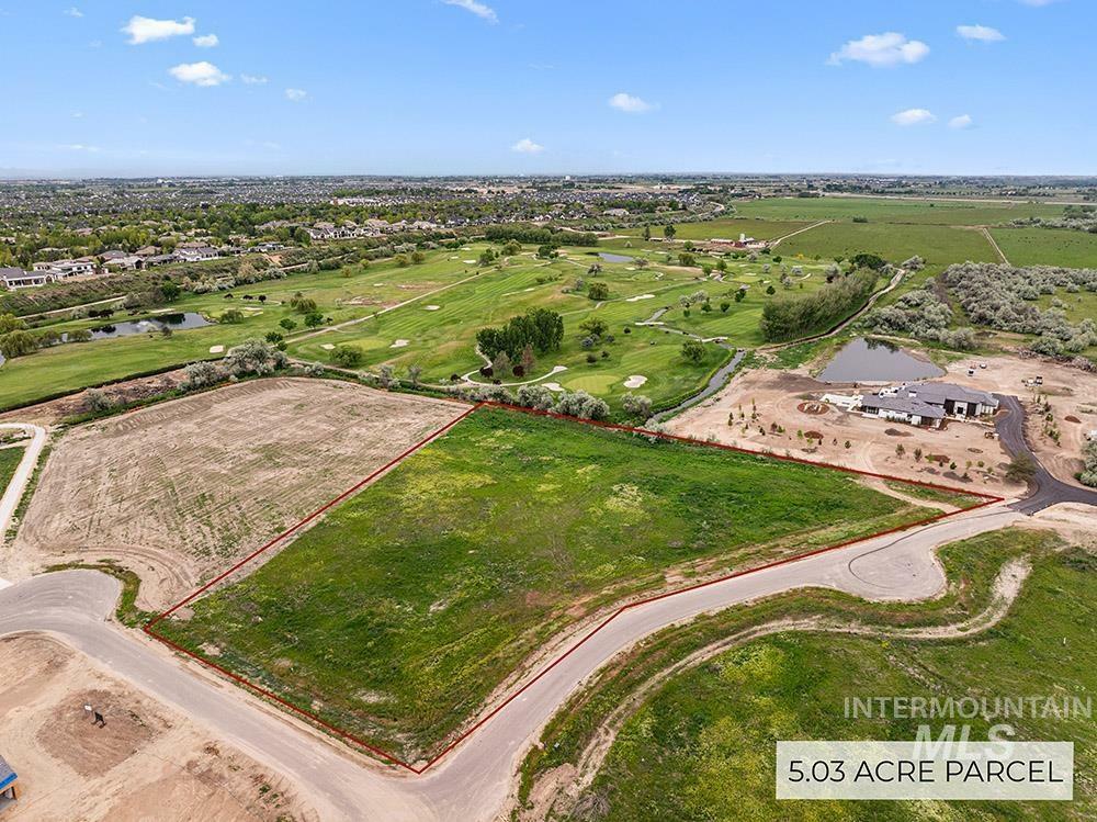 Property Photo: 7797 N Fiddleneck Ln ID 83616-1170