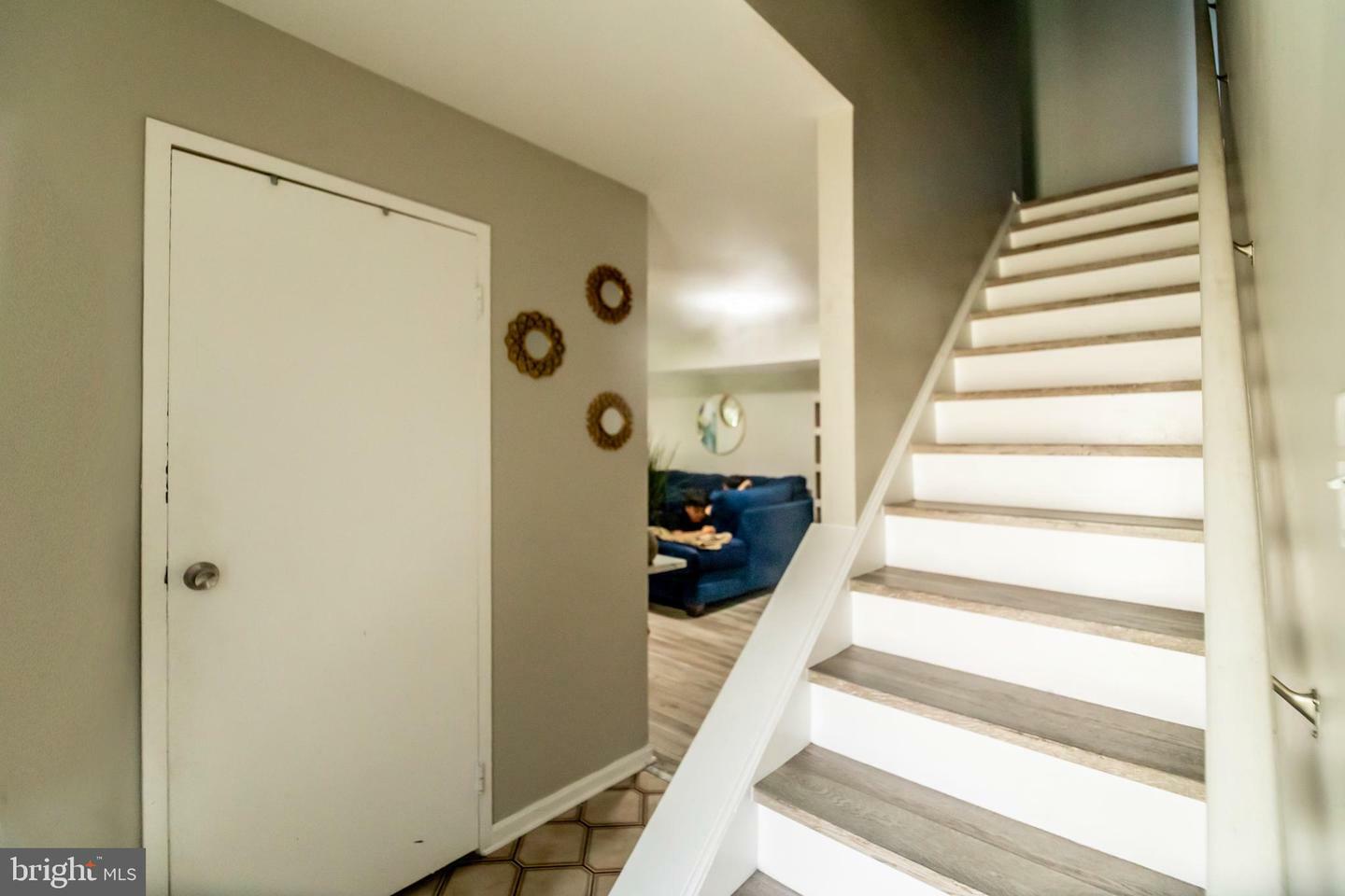 Property Photo: 4548 Conwell Drive VA 22003
