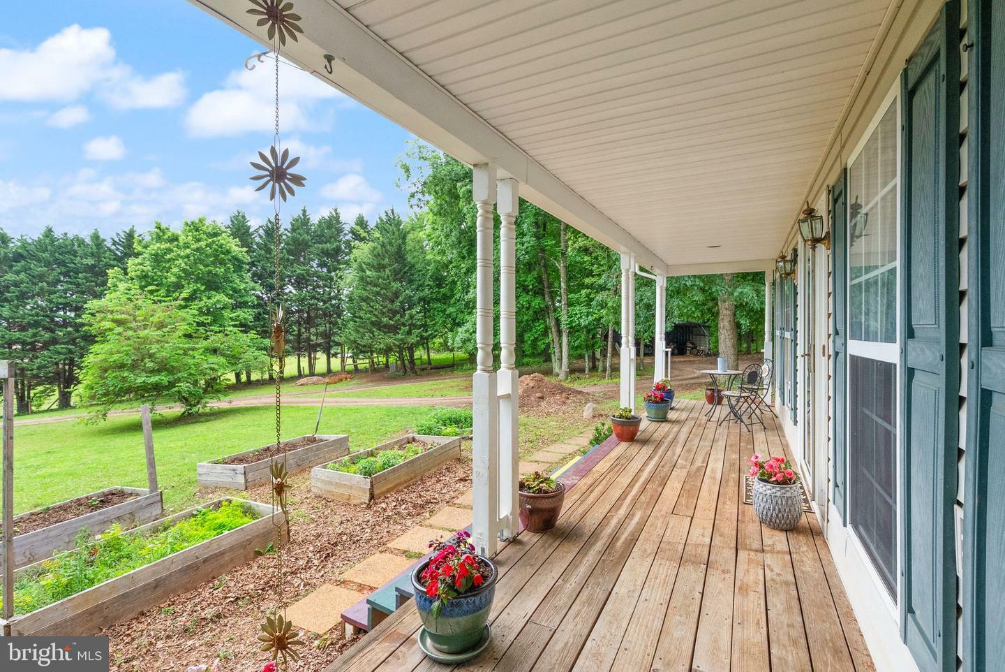 Property Photo: 14070 McKinley Lane VA 22701