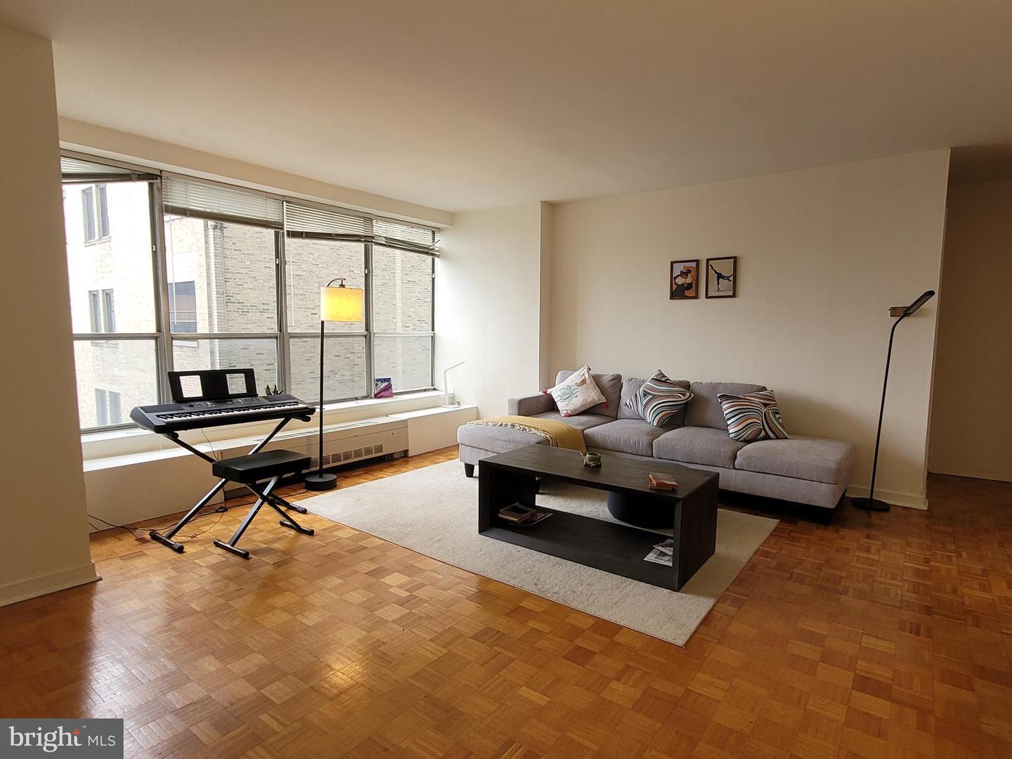 Property Photo: 224 W Rittenhouse Square 30 2701 PA 19103
