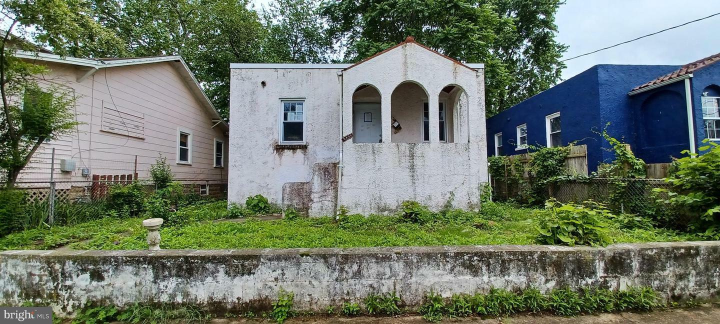 Property Photo: 4321 Monroe Street MD 20722