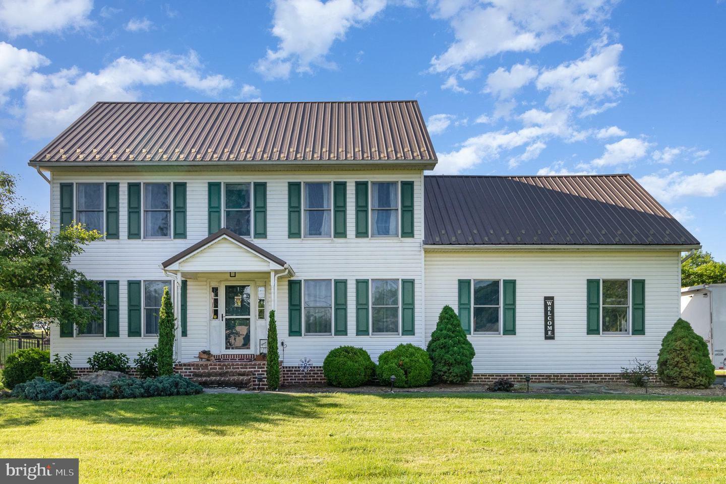 Property Photo: 413 Heisers Lane PA 17015