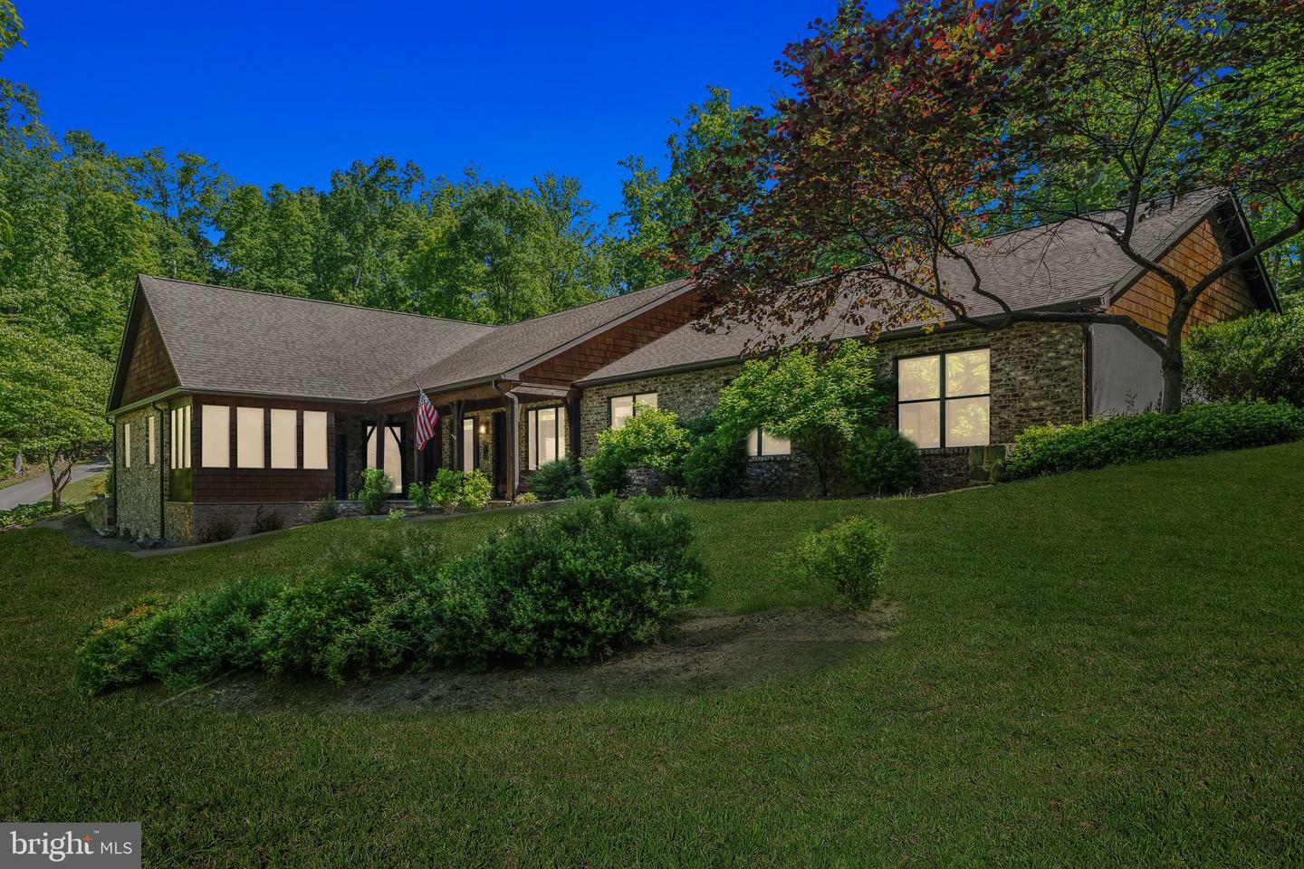 Property Photo: 2277 Indian Hollow VA 22603
