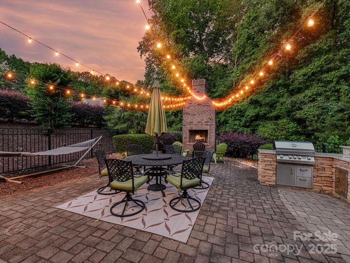 Property Photo: 4290 Barbrick Street NC 28673