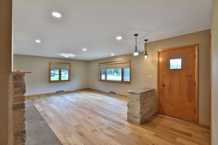 Property Photo:  465 W Schrock Road  OH 43081 