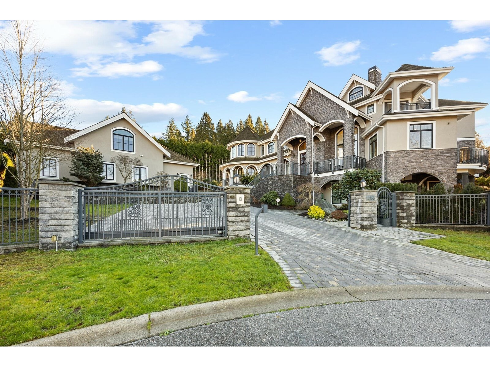 Property Photo:  16166 30B  BC V3Z 0Z8 