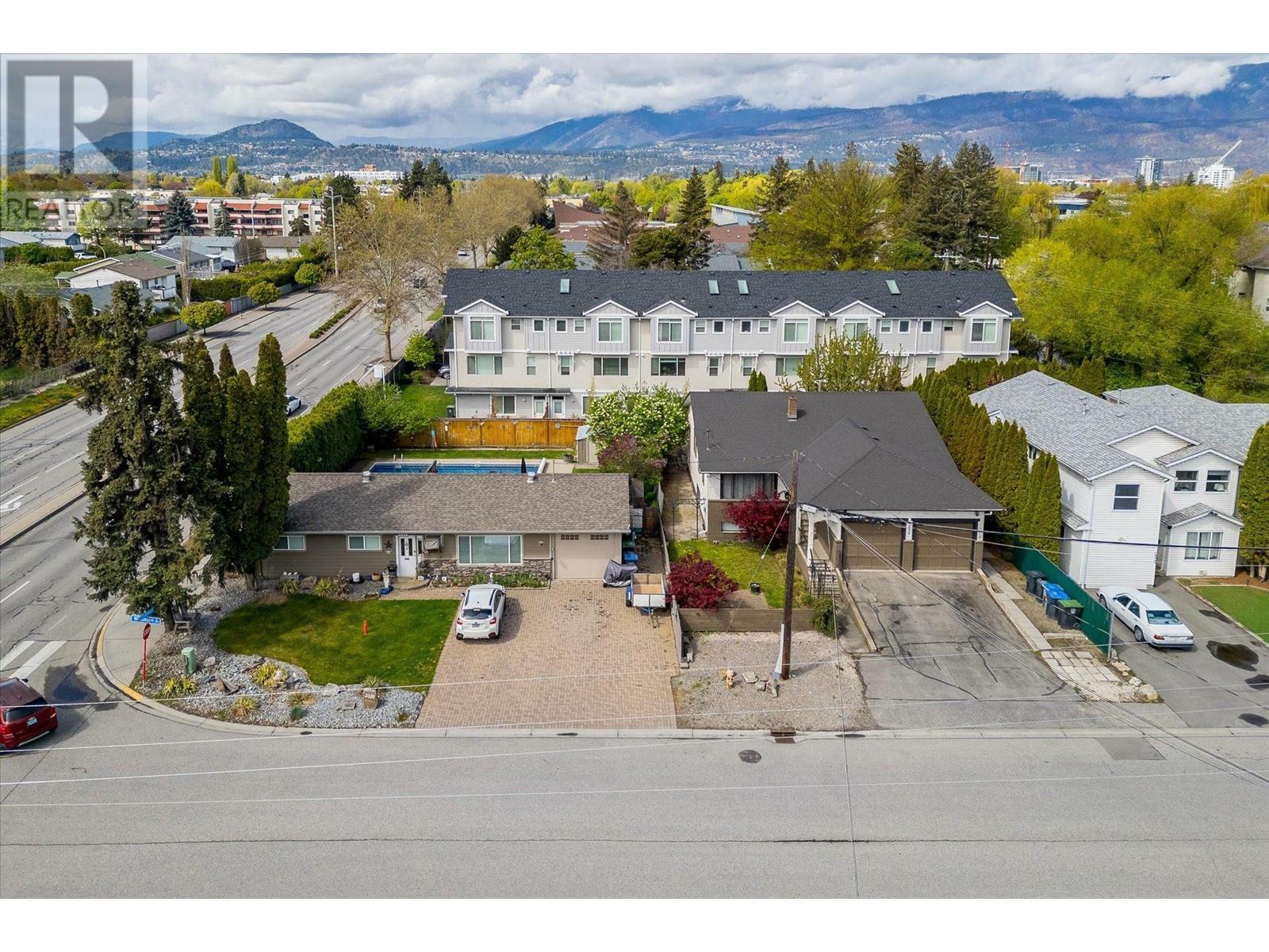 Property Photo: 2030 Wilkinson Street BC V1Y 3Z8