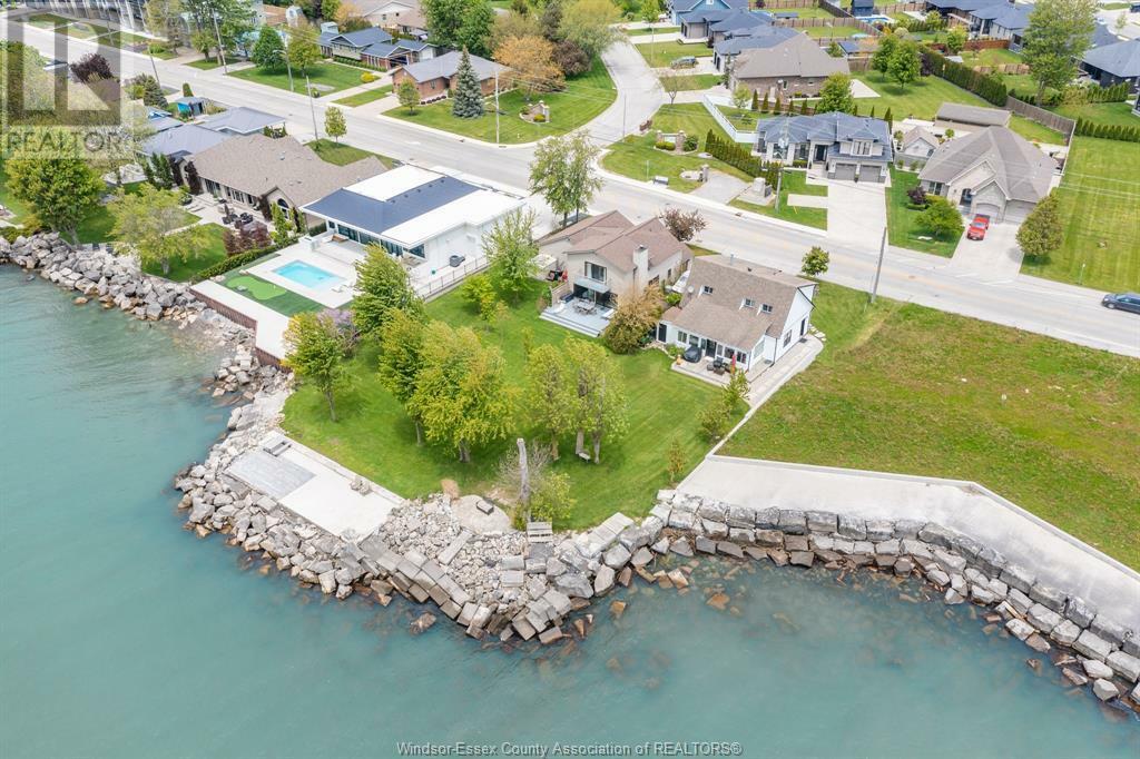 Property Photo: 198 Robson ON N8H 5R1