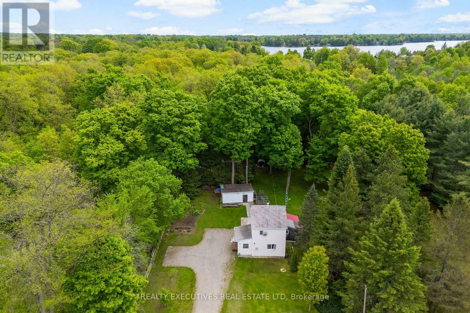 Property Photo: 93 Old Kingston Road North ON K0G 1L0