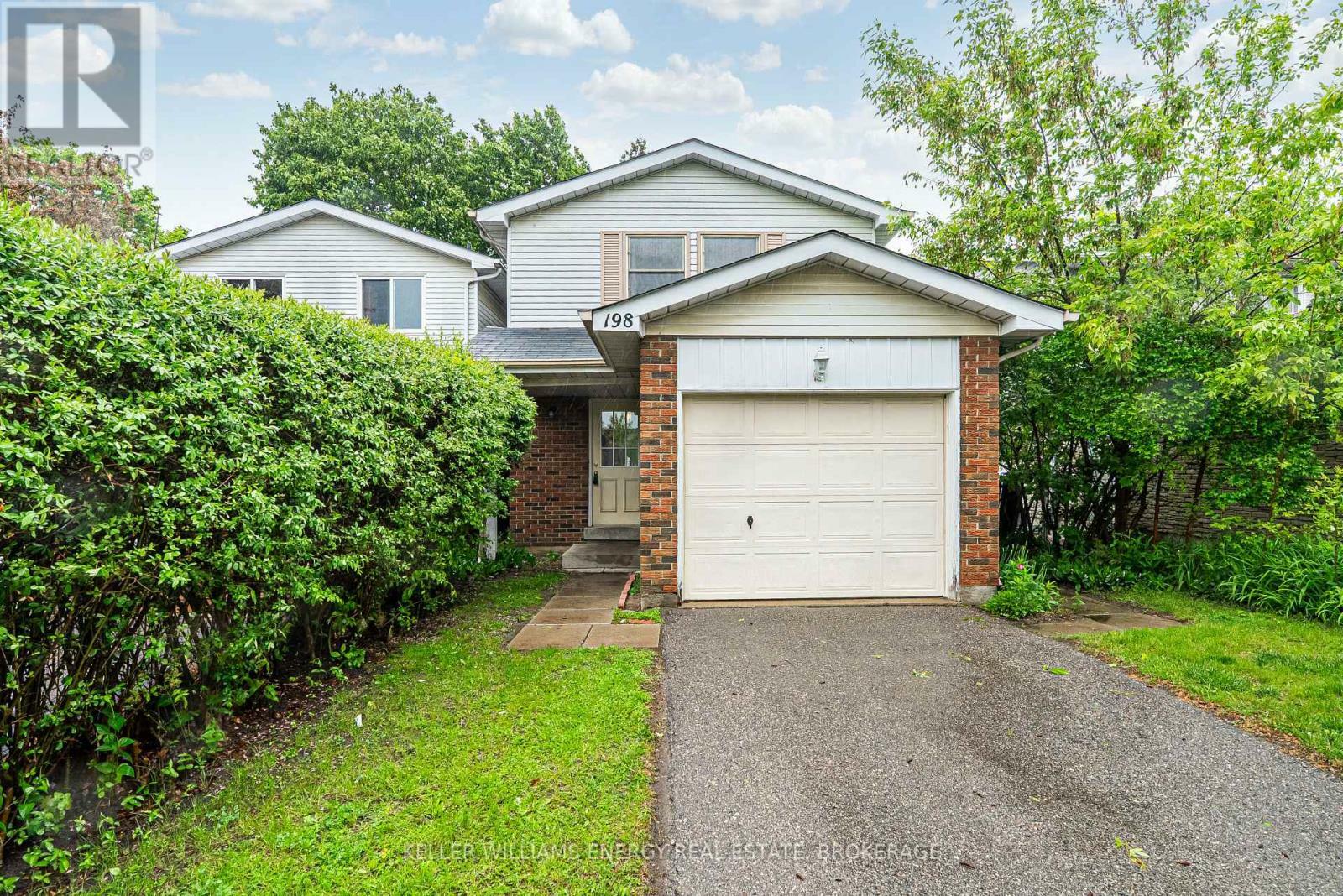 Property Photo:  198 Ormond Drive  ON L1G 6T5 