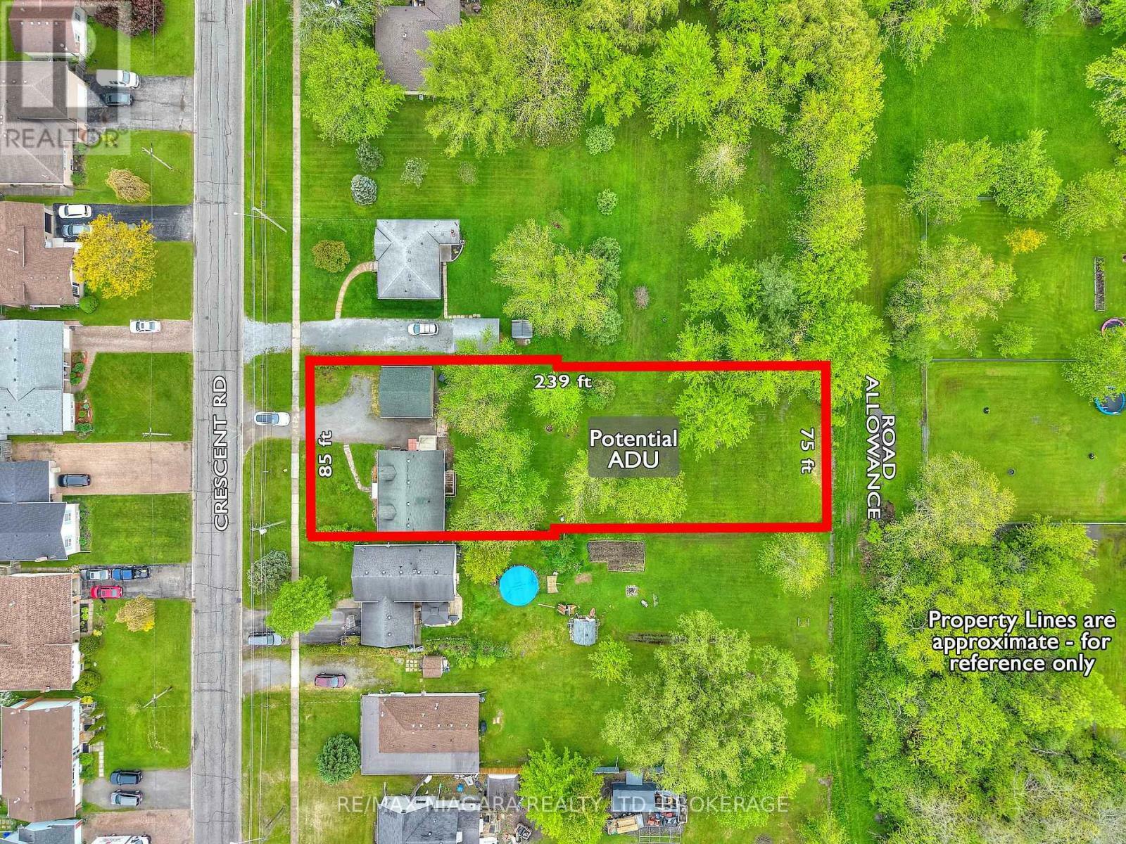 Property Photo:  865 Crescent Road  ON L2A 4R5 