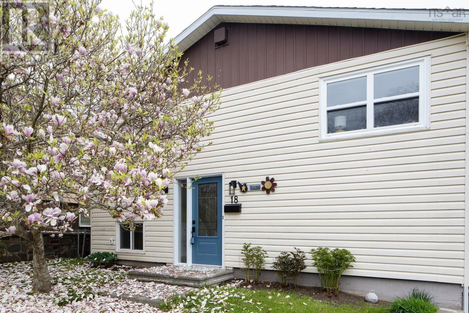Property Photo: 18 Belmont Avenue NS B2W 1E5