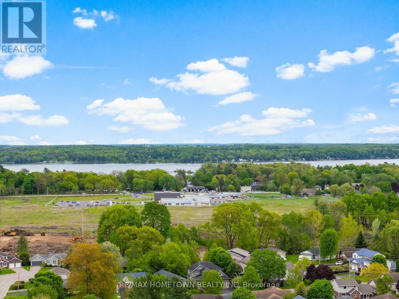 Property Photo: 171 Adley Drive ON K6V 7J2