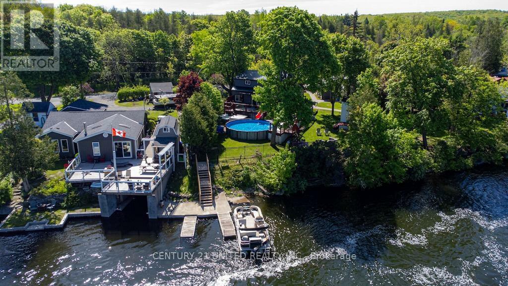 Property Photo: 71 Cedar Drive ON K0L 1Y0