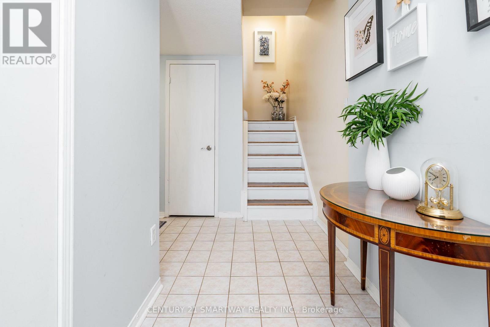 Property Photo: 56 Pickett Crescent ON L4N 8C1