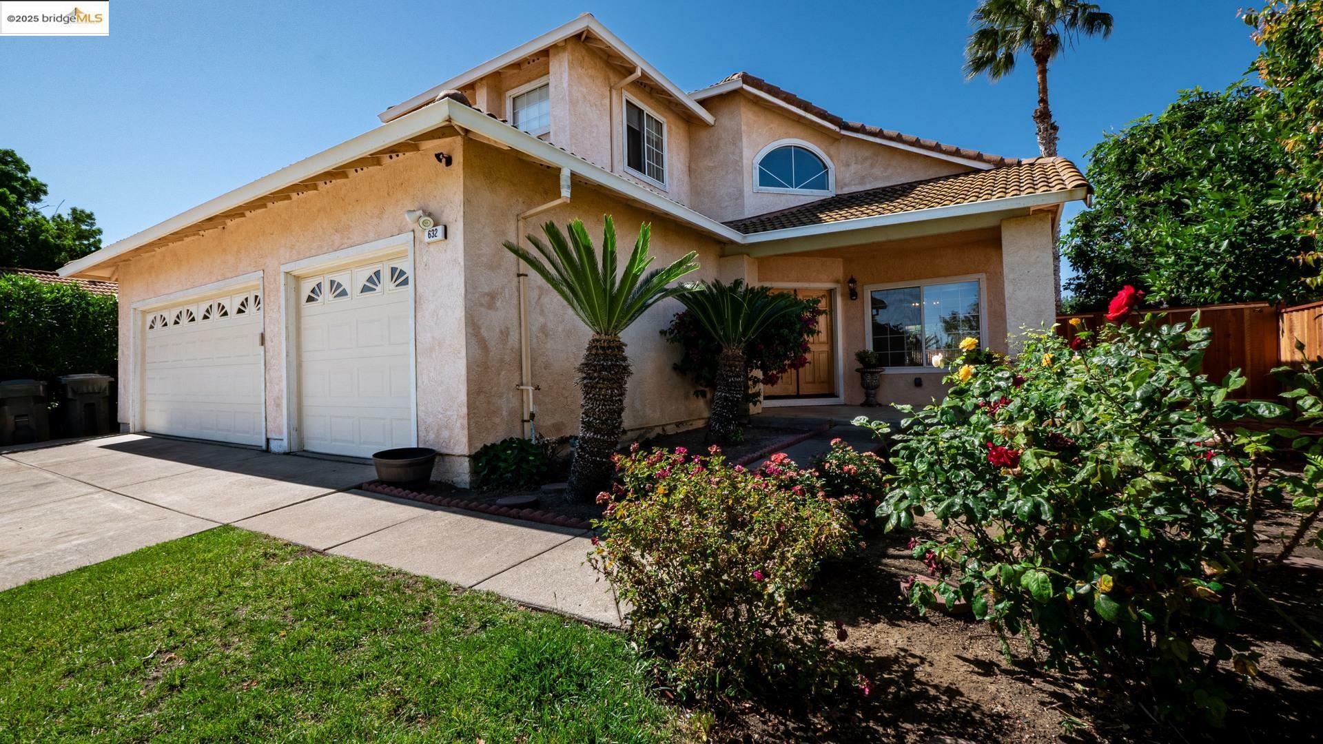 Property Photo: 632 Burwood Way CA 94509