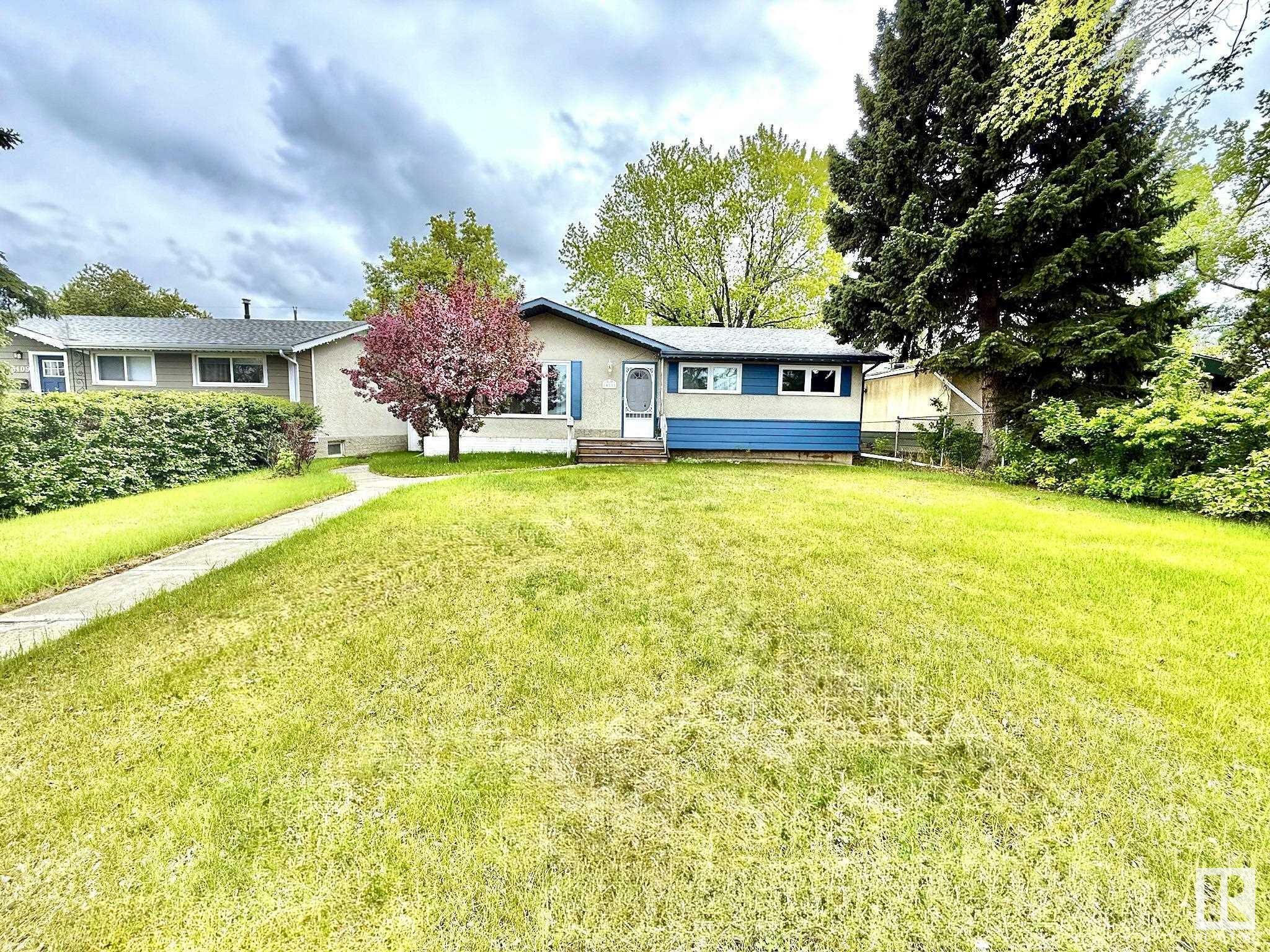 Property Photo: 16111 80 Avenue NW AB T5R 3M5
