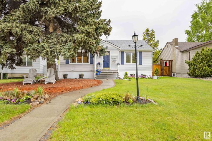 10966 117 Street NW  Edmonton AB T5H 3N6 photo