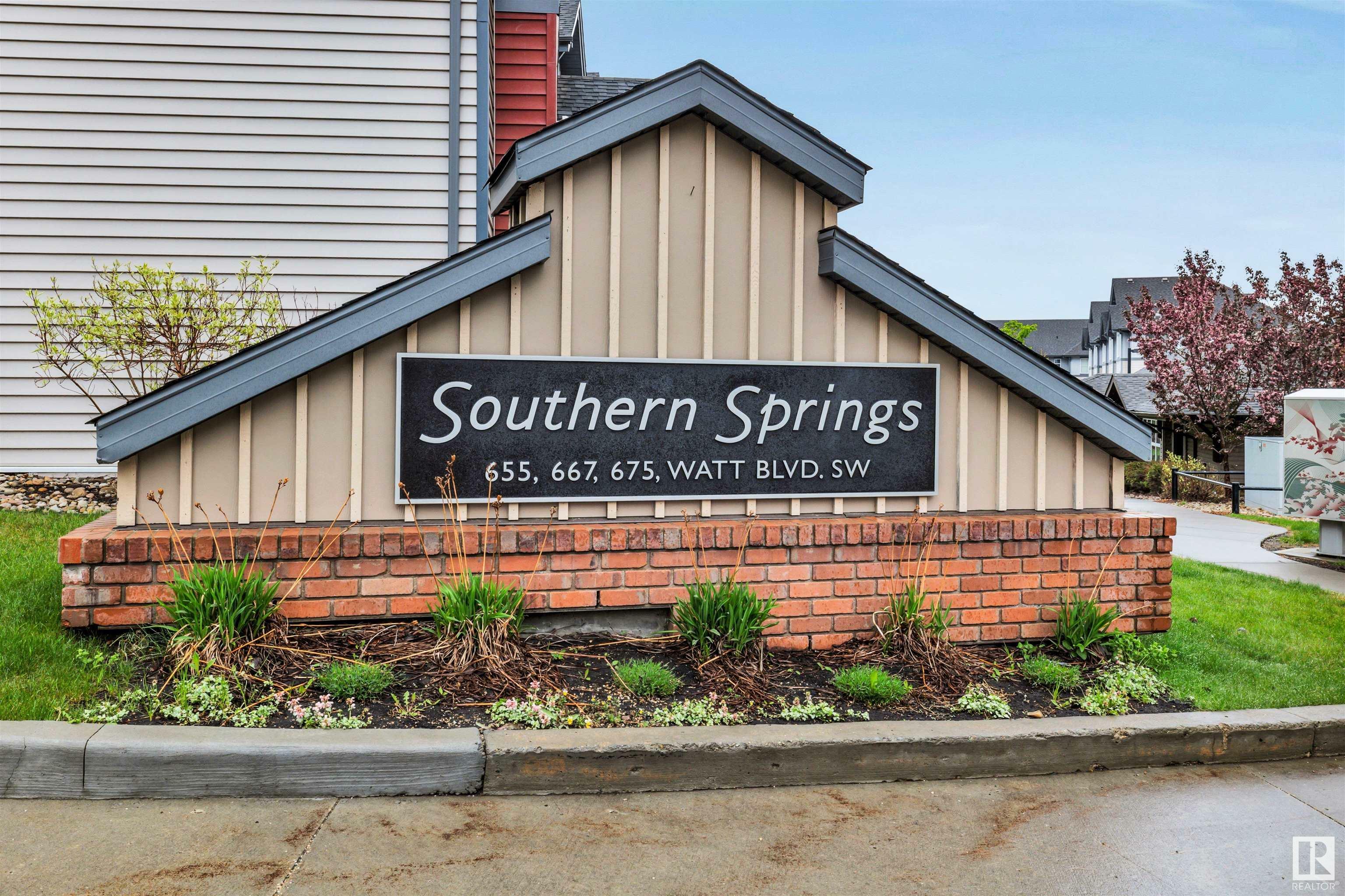 Property Photo: 667 Watt Boulevard SW 106 AB T6X 0Y2