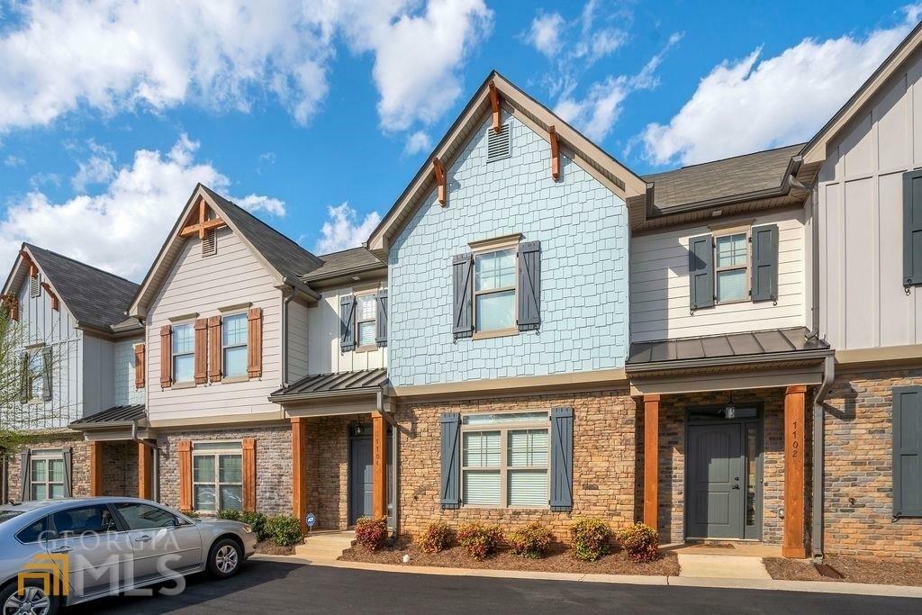 Property Photo: 7704 Fawn Circle GA 30014