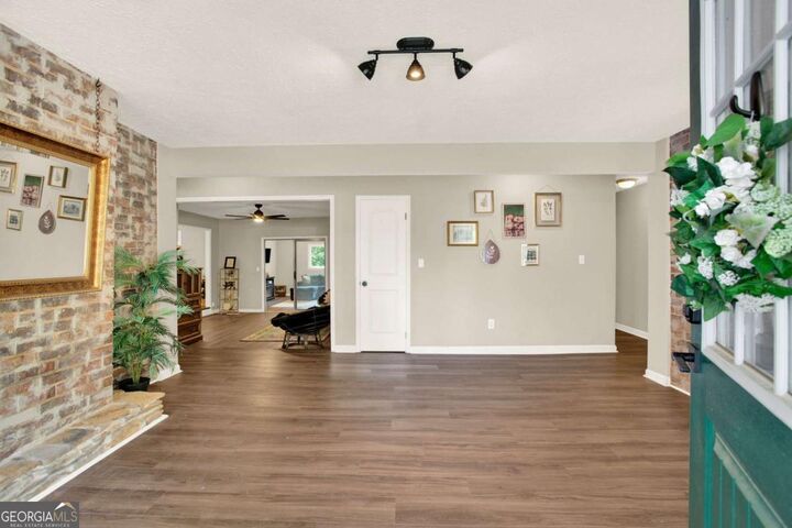 Property Photo:  299 Kennington Drive  GA 30606 