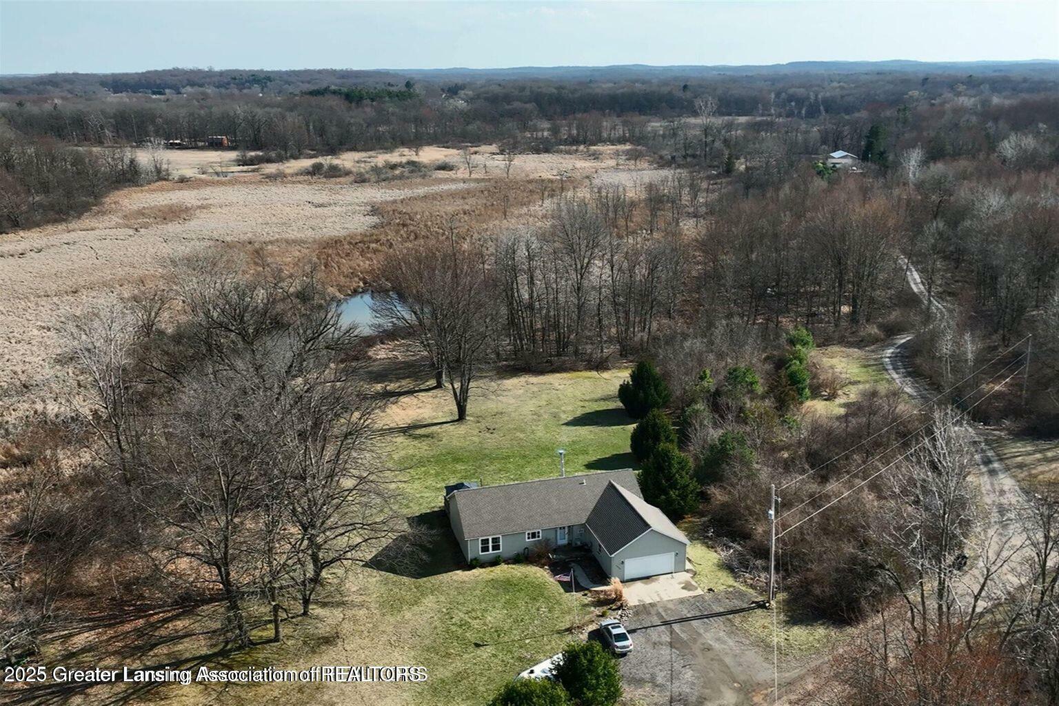 Property Photo: 18975 Doyle Court MI 48137