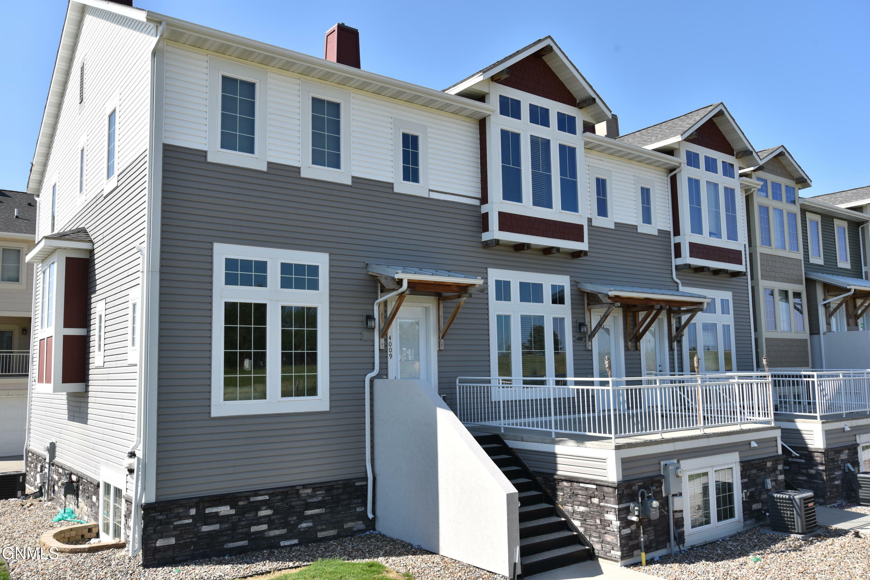 4009 Calgary Avenue  Bismarck ND 58503 photo
