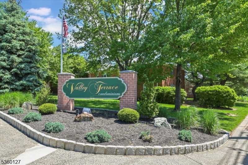 Property Photo: 46 Knox Ter 2A NJ 07470