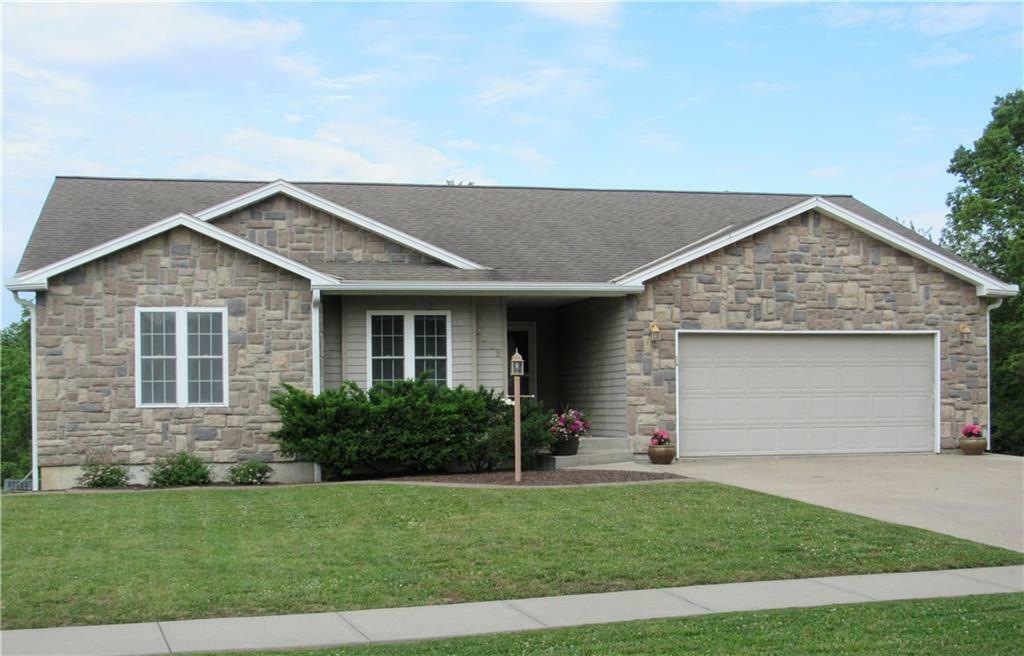 3208 Arbor Lake Drive  St Joseph MO 64506 photo