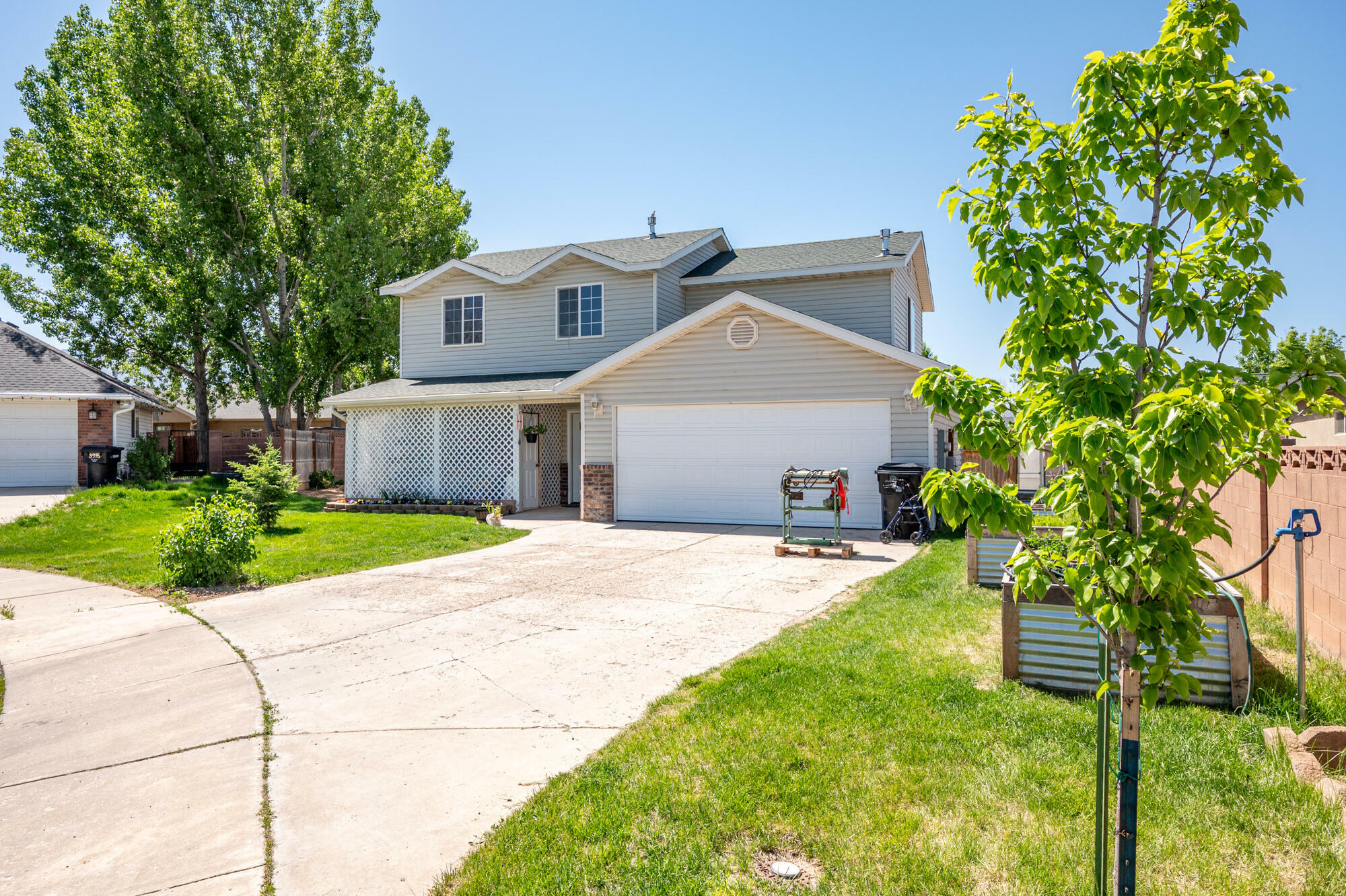 Property Photo: 4017 W 250 N UT 84720