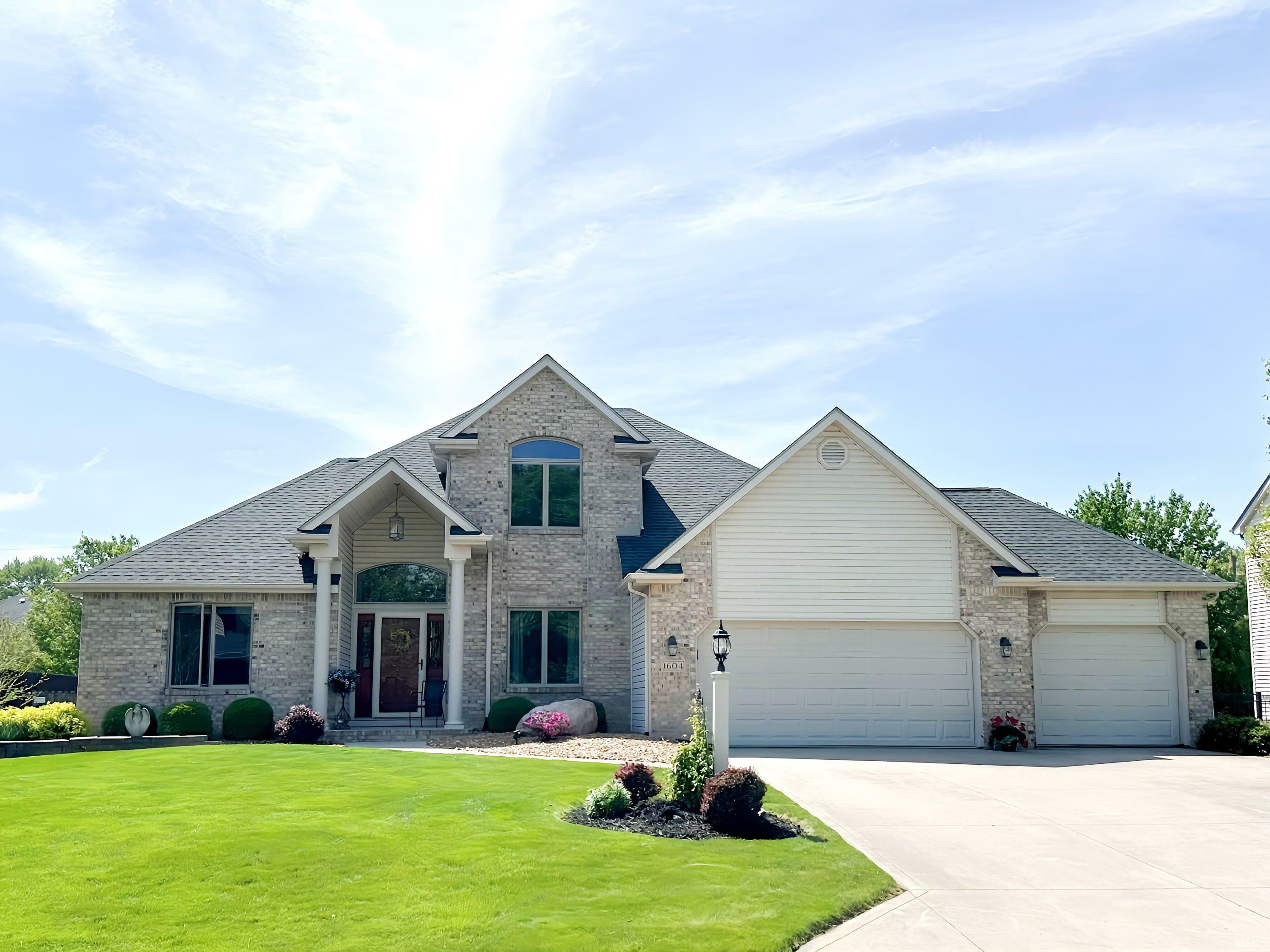 Property Photo:  1604 Brook Court  IN 46777 