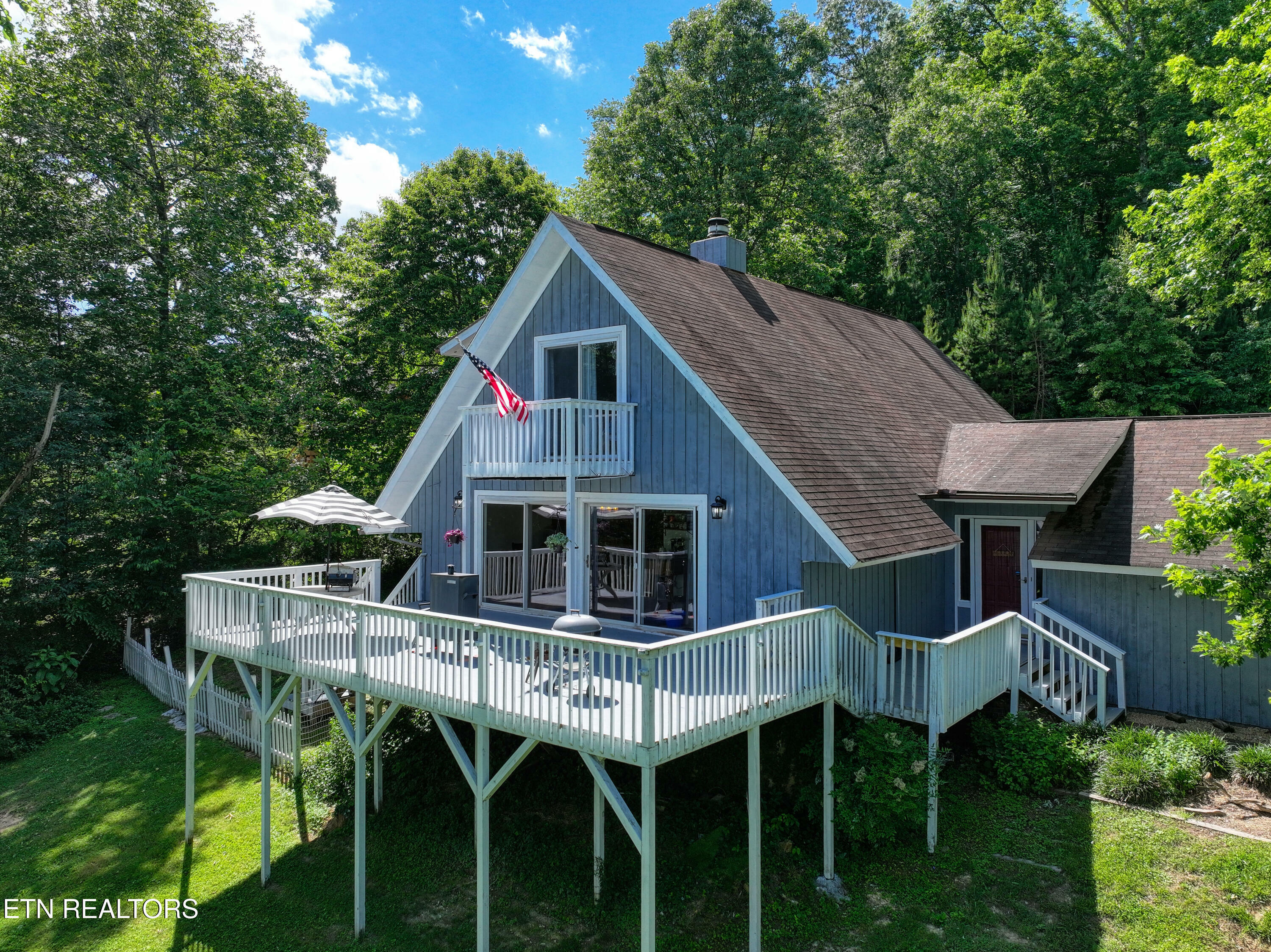 Property Photo: 483 Poplar Springs Rd TN 37763