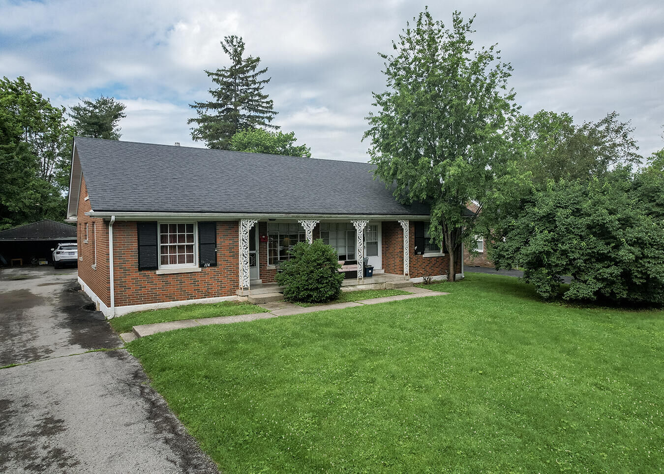 Property Photo:  112-114 Greenbriar Road  KY 40503 