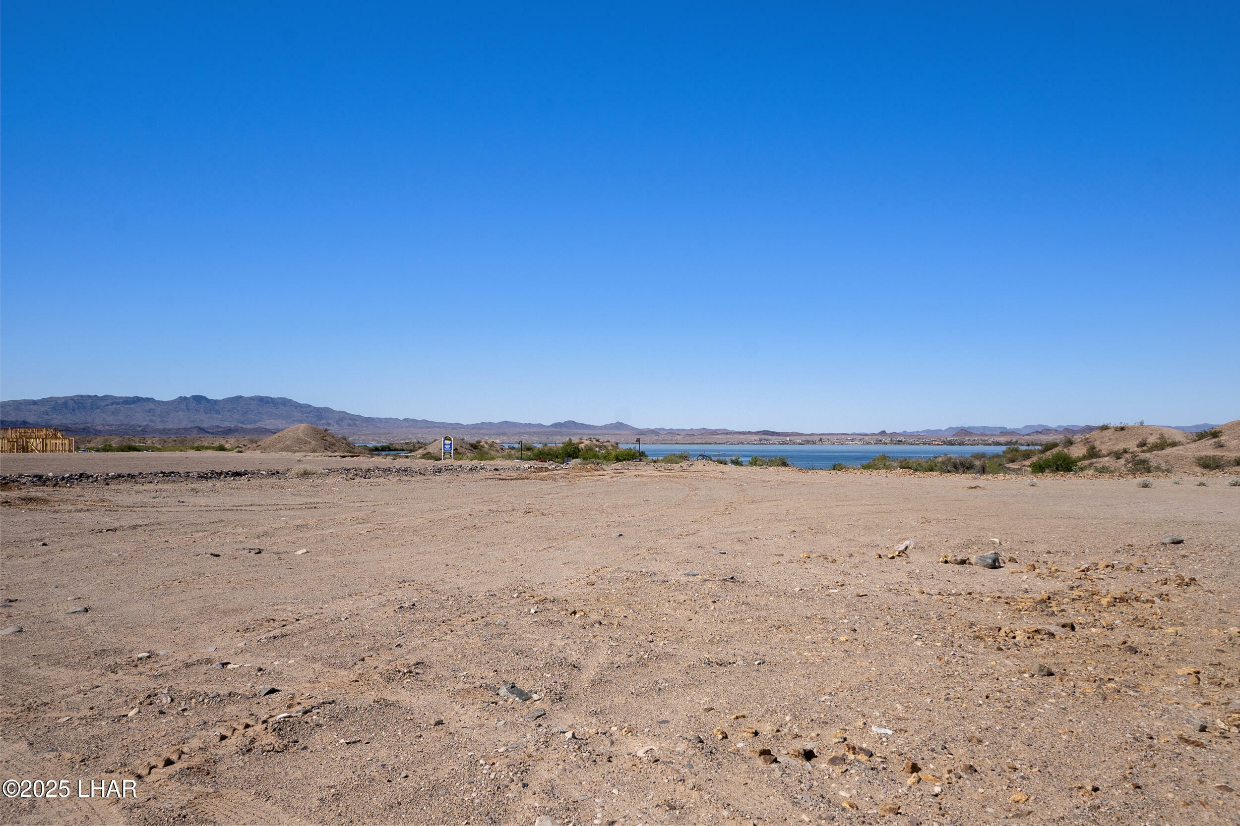 Property Photo: 1601 Sailing Hawks Dr #117 AZ 86404