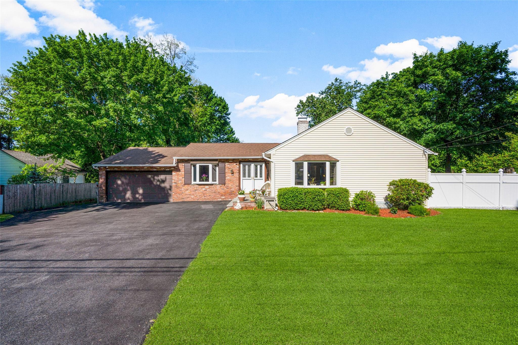 Property Photo: 206 Wood Hampton Drive NY 10603