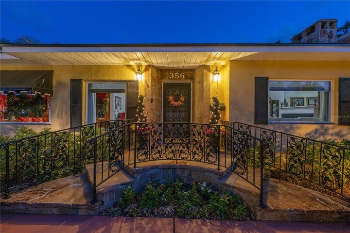 356 20th Avenue NE  St Petersburg FL 33704 photo