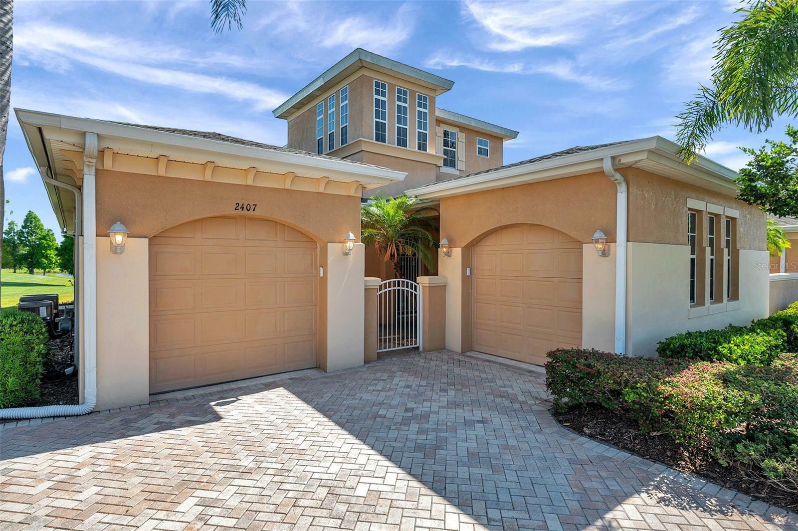 2407 Kensington Greens Drive  Sun City Center FL 33573 photo