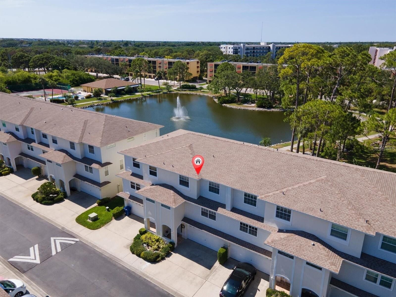 Property Photo:  8181 Eagles Park Drive N  FL 33709 