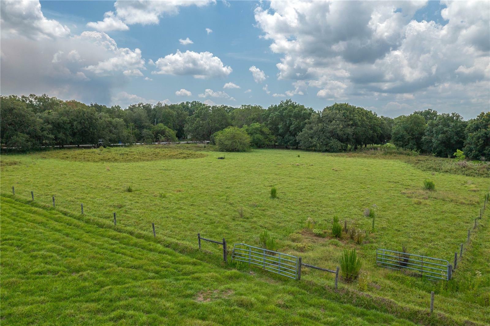 Property Photo: 2167 N McCullough Road FL 33825