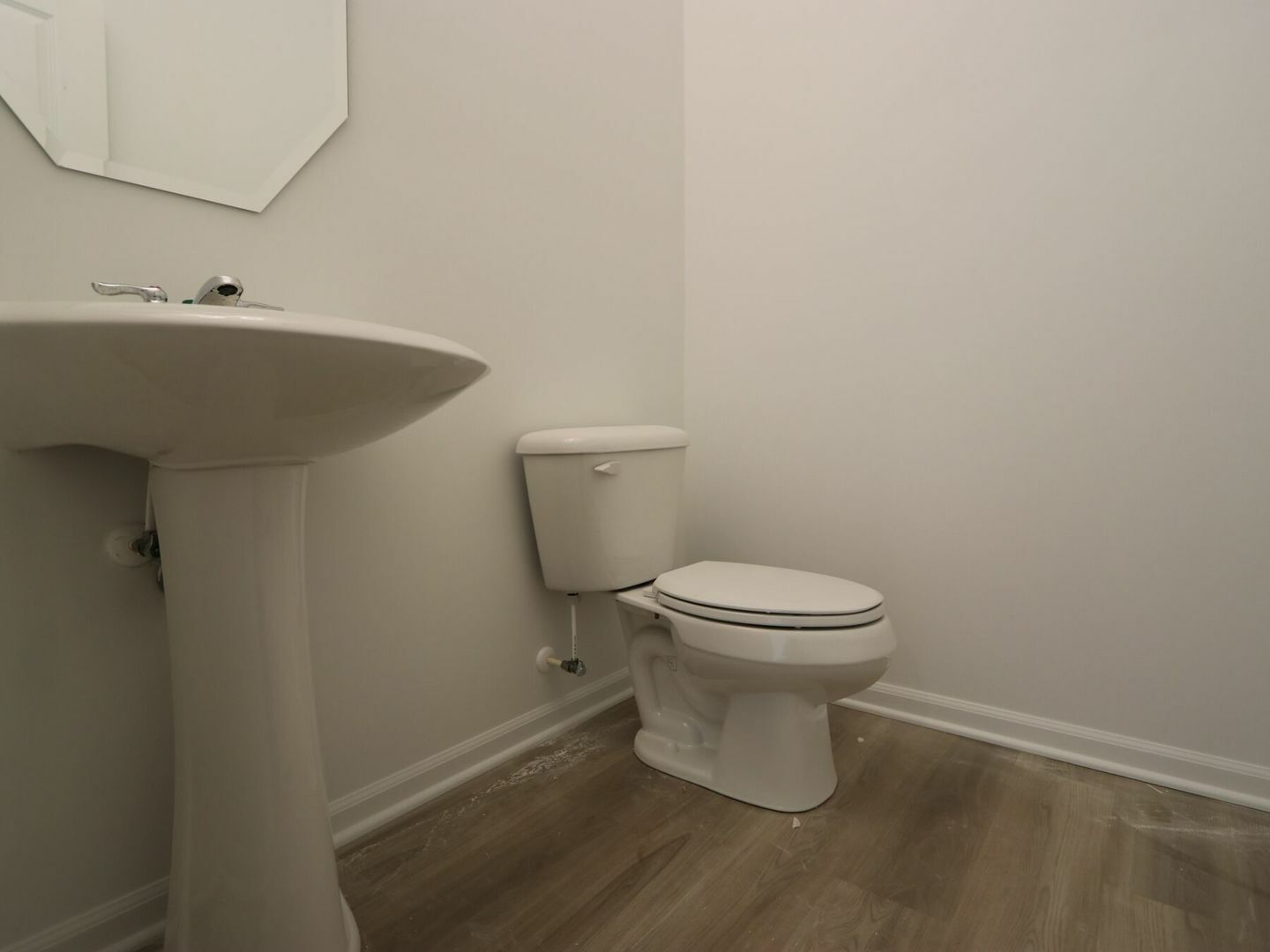 Property Photo:  642 Henry Lane  IL 60543 