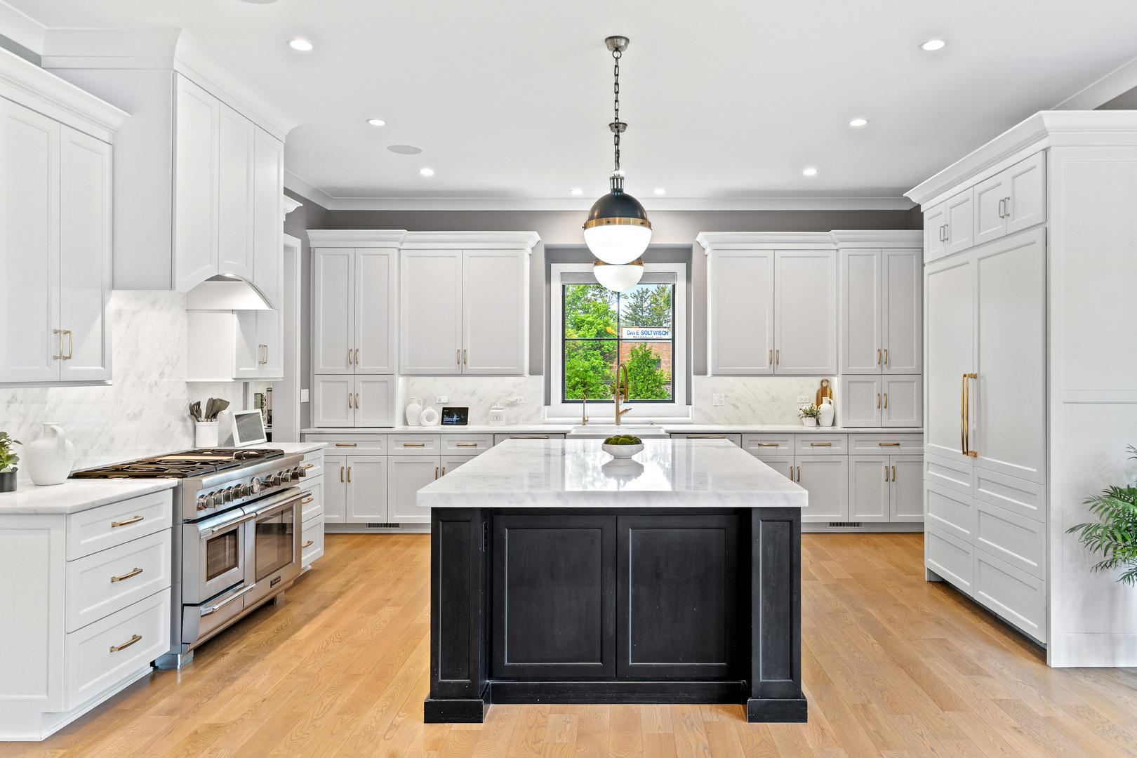 Property Photo: 125 S Madison Street IL 60521