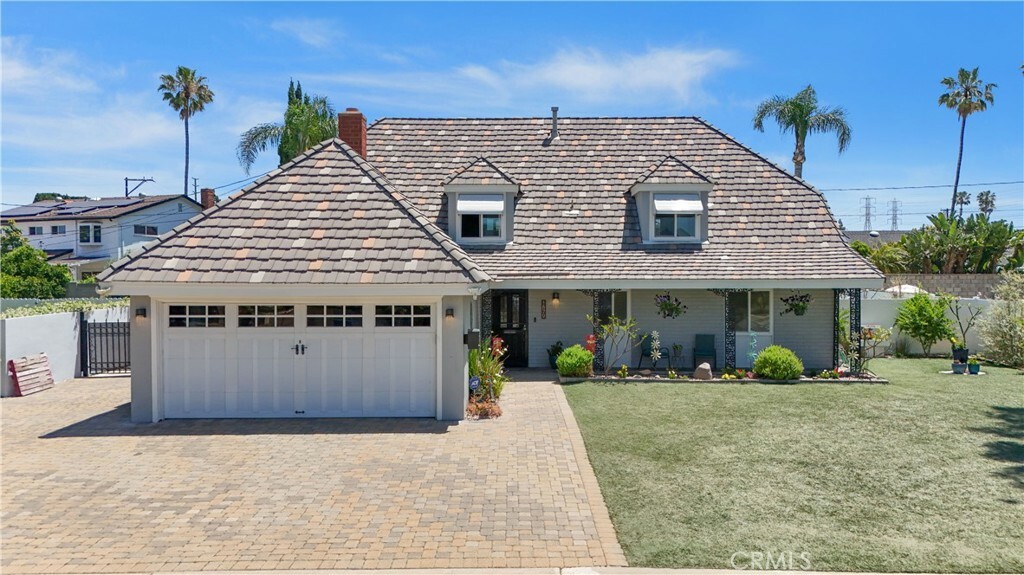 Property Photo: 1879 N Nordic Place CA 92865