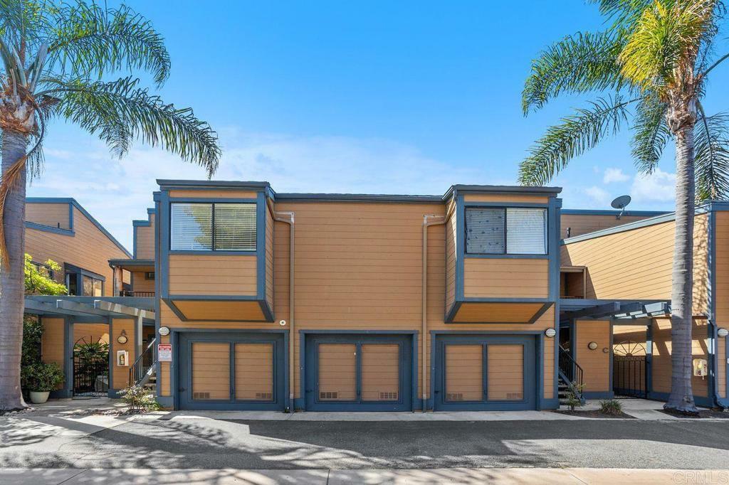 Property Photo: 801 Kalpati Circle B CA 92008