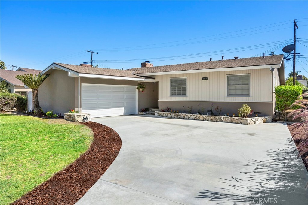 Property Photo:  1418 E Wilshire Avenue  CA 92831 