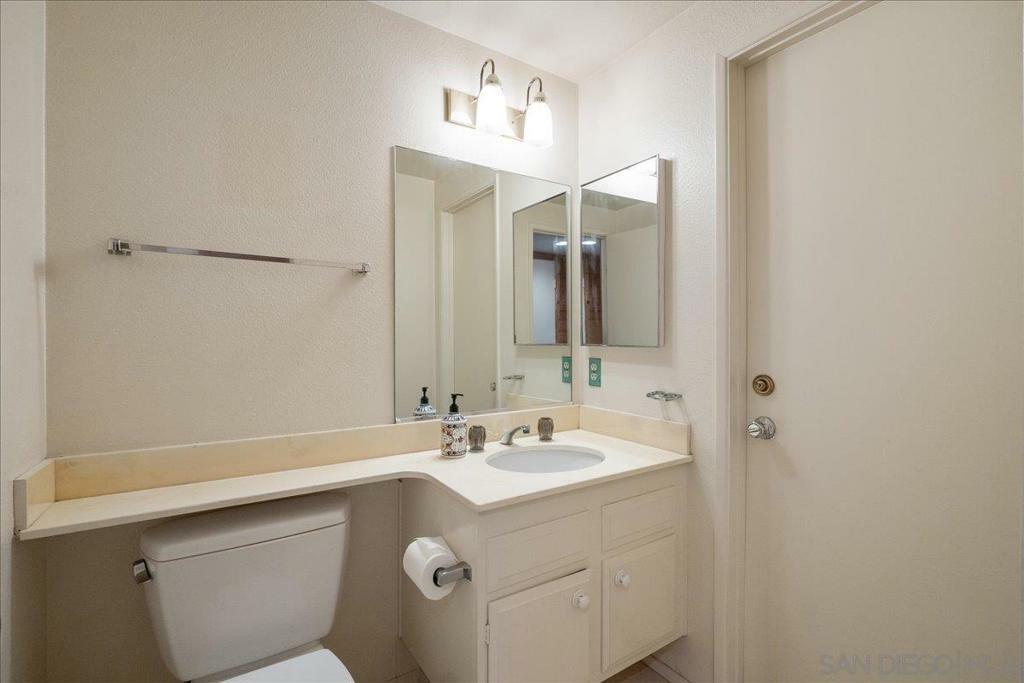 Property Photo: 13334 Barbados Way CA 92014