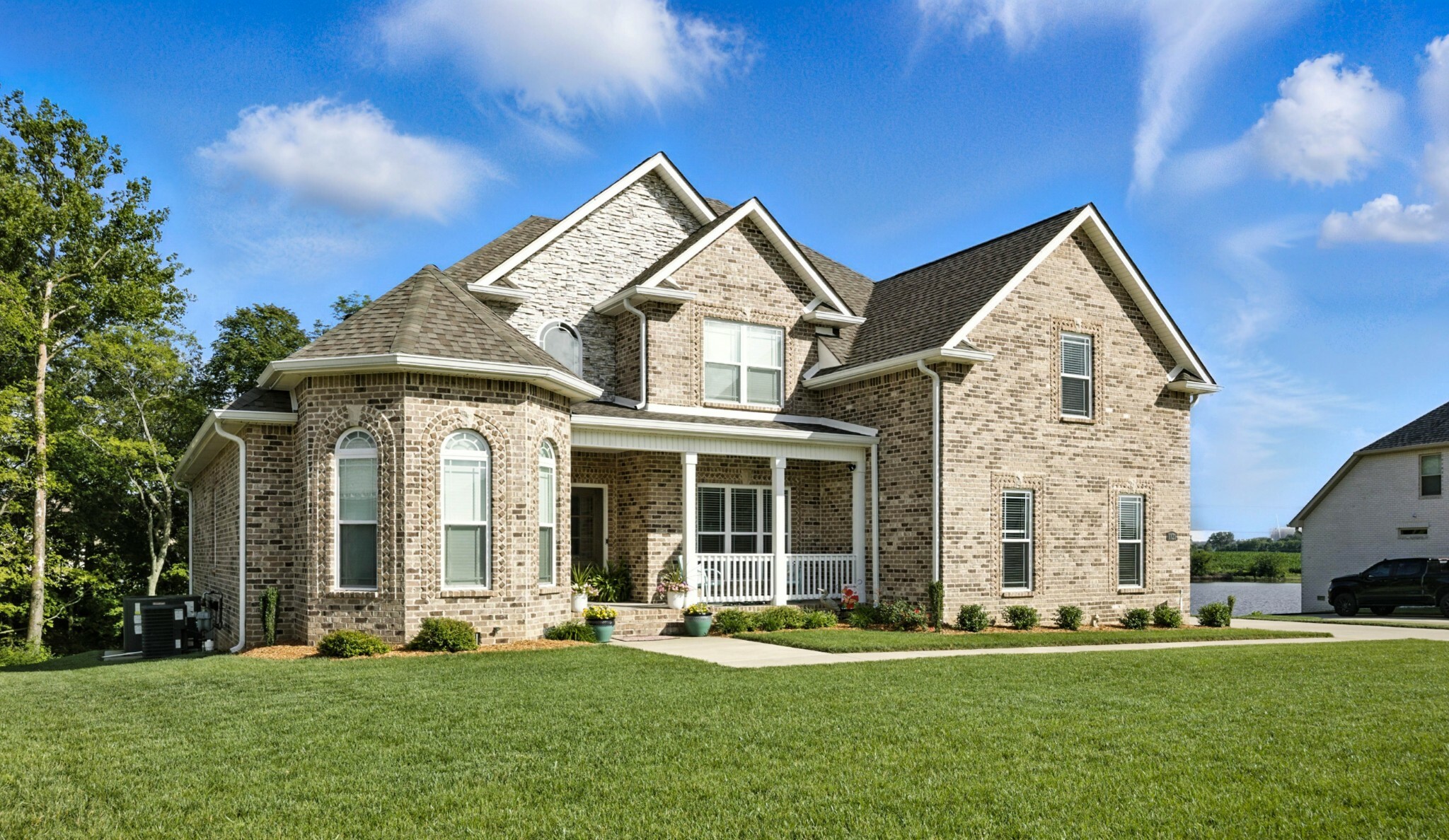 Property Photo: 1121 Archibald Dr TN 37040